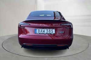 Tesla Model 3 bild 5