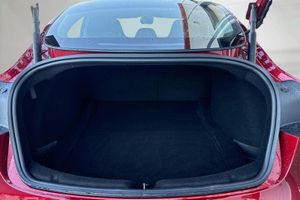 Tesla Model 3 bild 9