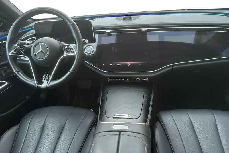Mercedes E300 bild 6