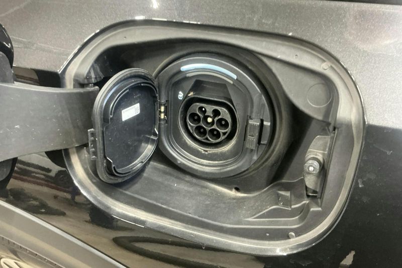 Mercedes E300 bild 19