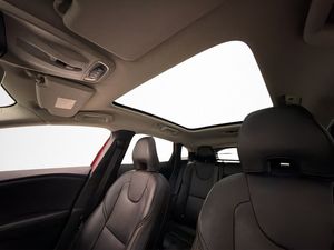 Volvo V40 bild 15