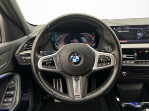 BMW 118 bild 16
