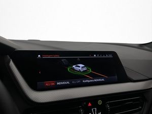 BMW 118 bild 28