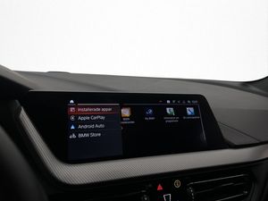 BMW 118 bild 27