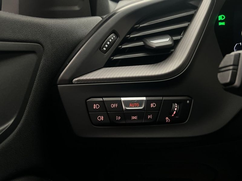BMW 118 bild 18