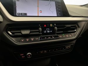 BMW 118 bild 29