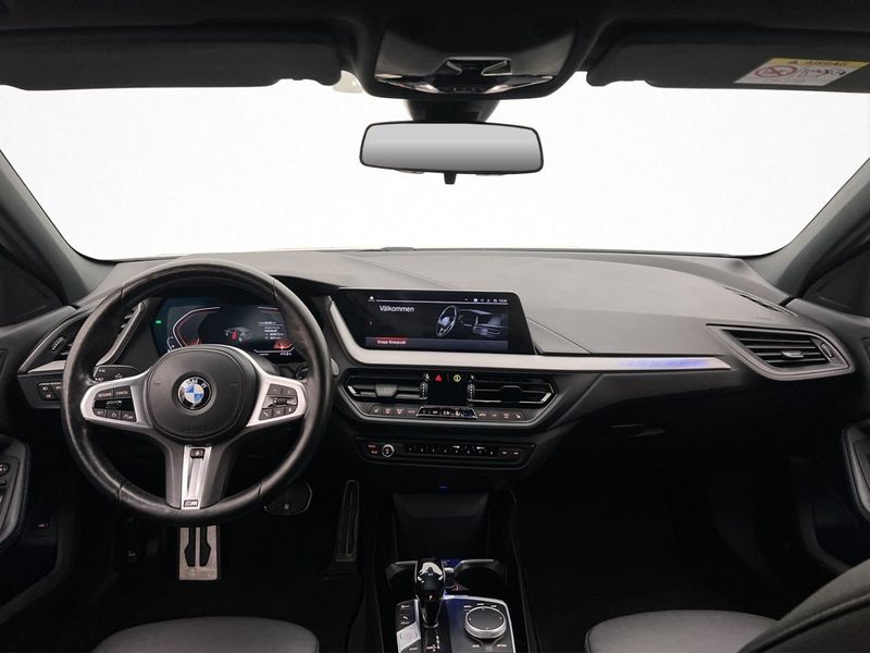 BMW 118 bild 15