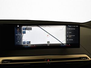 BMW iX bild 31