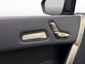 BMW iX bild 15