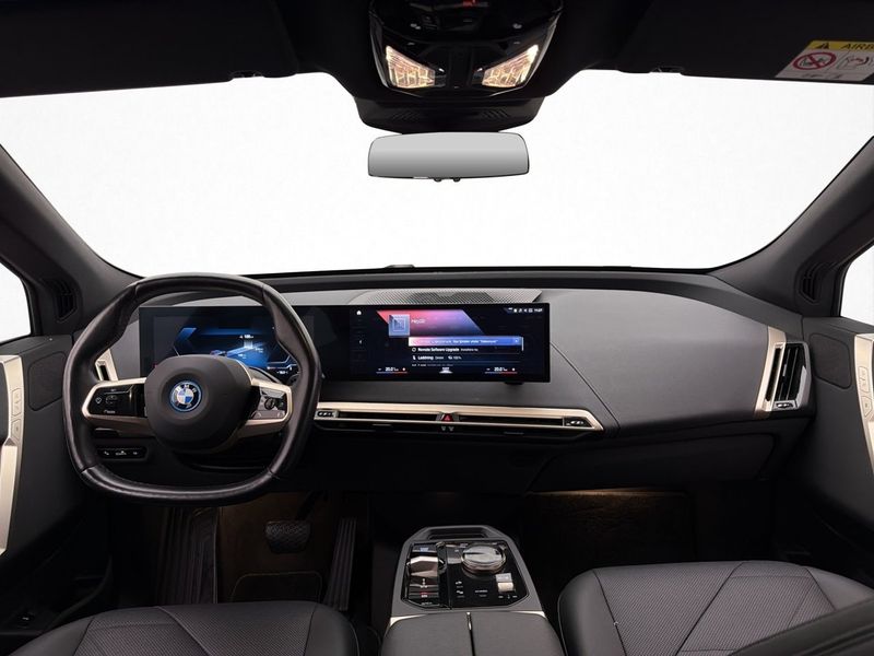 BMW iX bild 20
