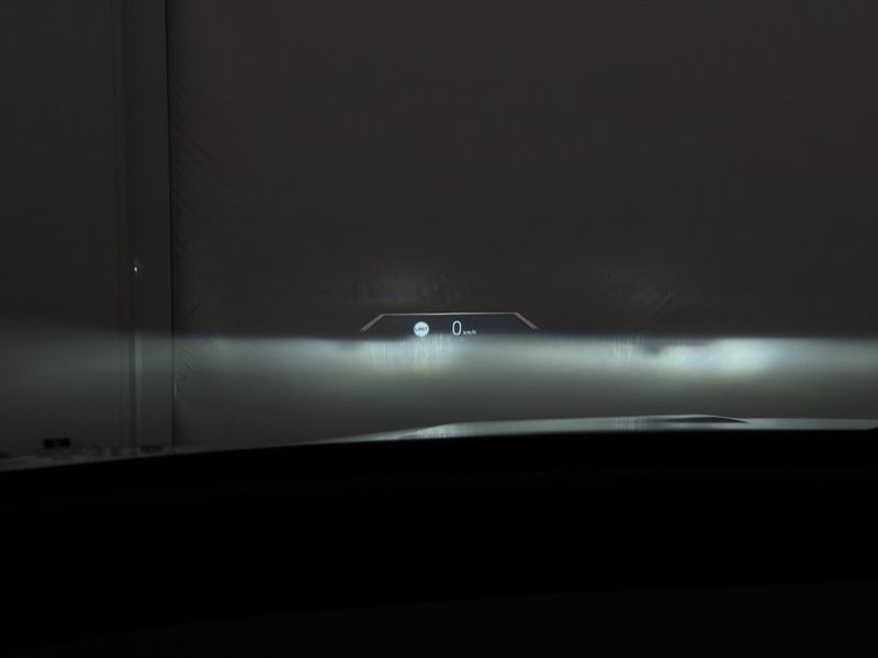 BMW iX bild 23