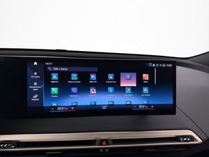 BMW iX bild 30