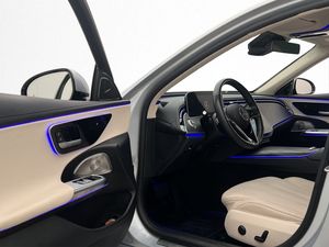 Mercedes E220 bild 12