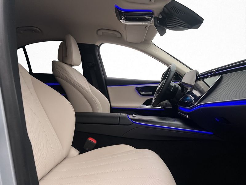 Mercedes E220 bild 15