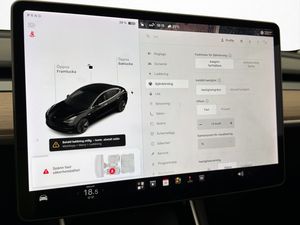 Tesla Model 3 bild 28