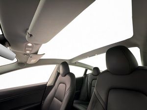 Tesla Model 3 bild 33