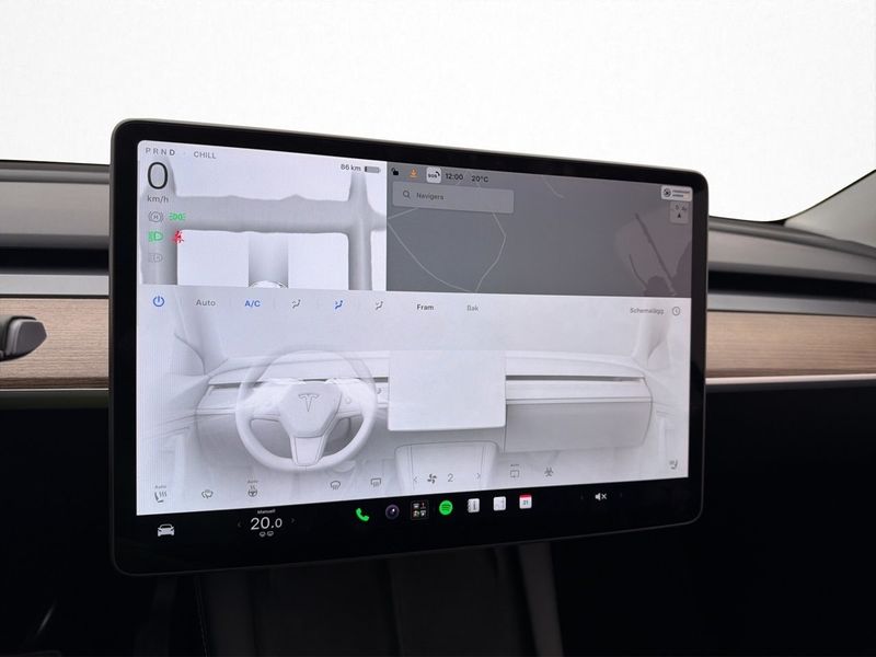 Tesla Model Y bild 27