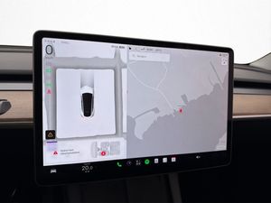 Tesla Model Y bild 23