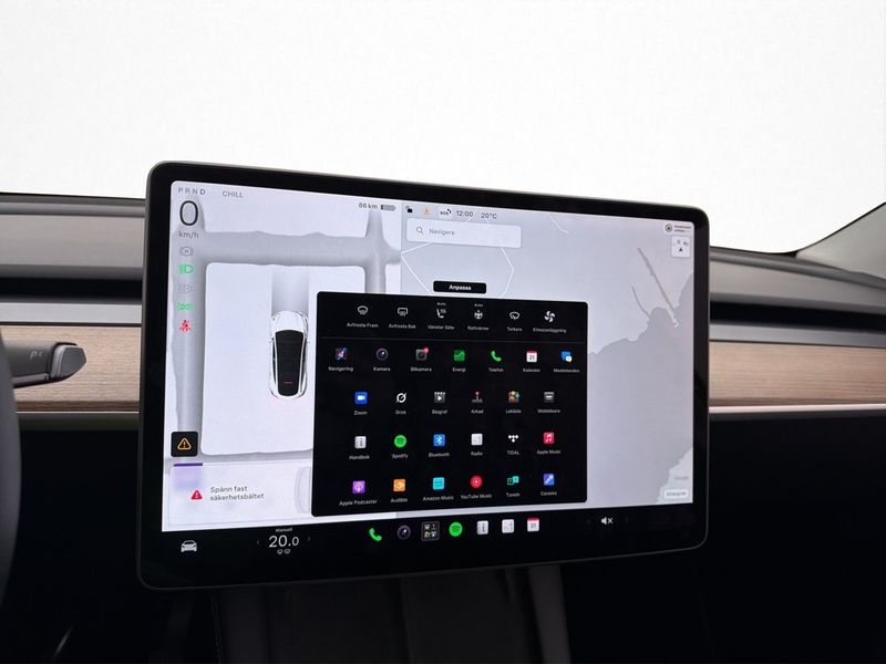 Tesla Model Y bild 26