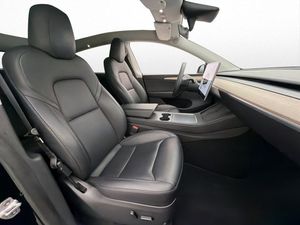 Tesla Model Y bild 14