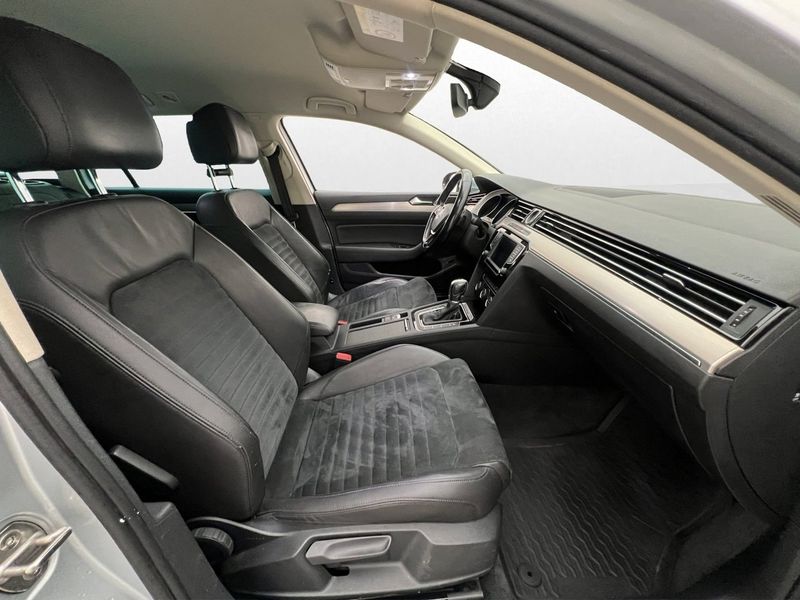 Volkswagen Passat bild 12