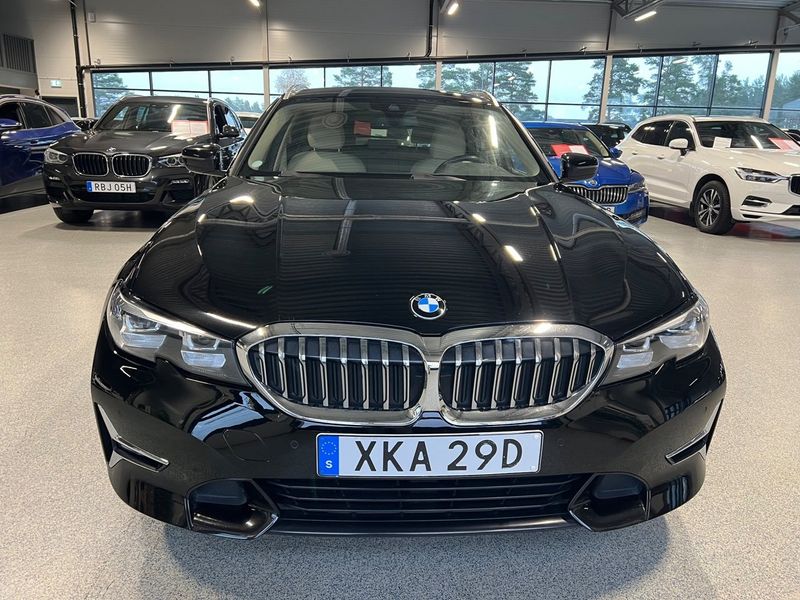 BMW 330 bild 9
