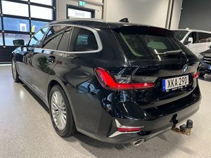BMW 330 bild 6