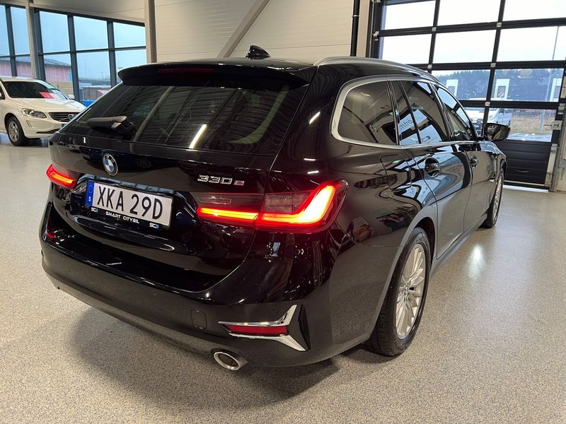 BMW 330 bild 3