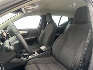 Volvo XC40 bild 15