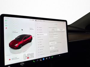 Tesla Model Y bild 26