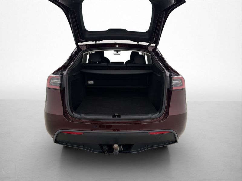 Tesla Model Y bild 12