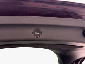 Tesla Model Y bild 13
