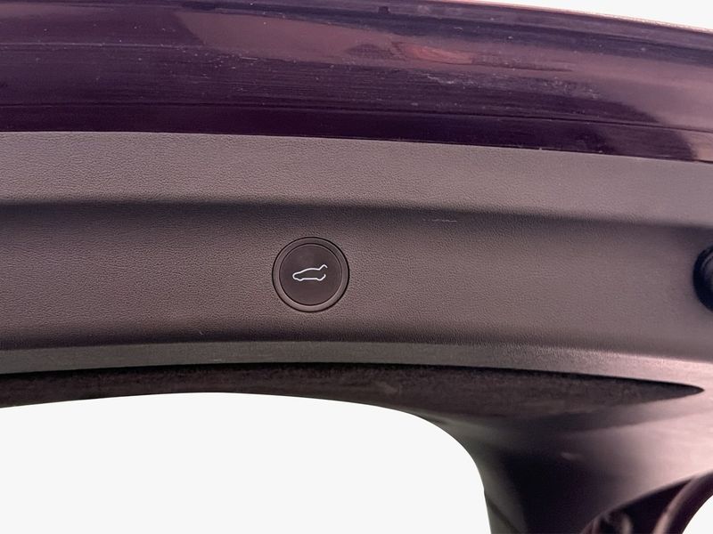 Tesla Model Y bild 13