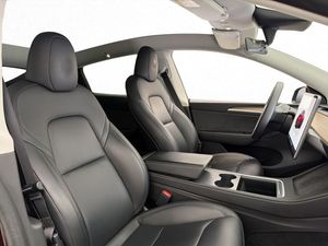 Tesla Model Y bild 17