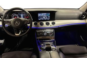 Mercedes E220 bild 8