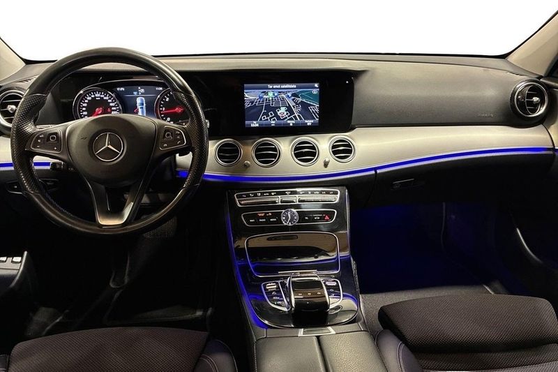 Mercedes E220 bild 8