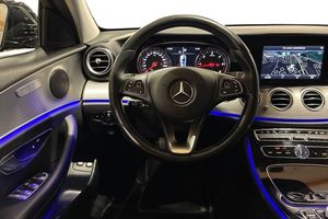 Mercedes E220 bild 9