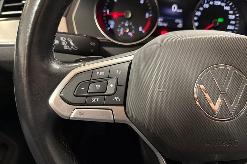 Volkswagen Passat bild 15