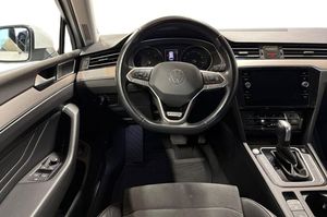 Volkswagen Passat bild 7