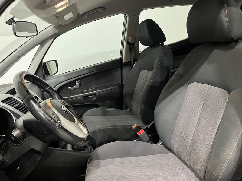 Kia Venga bild 9