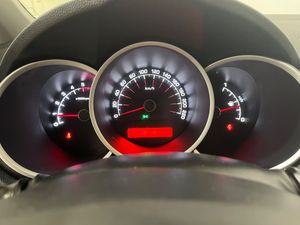 Kia Venga bild 16