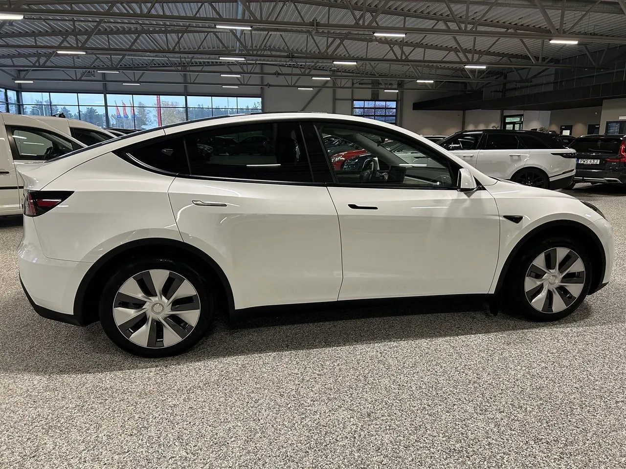 Tesla Model Y bild 7