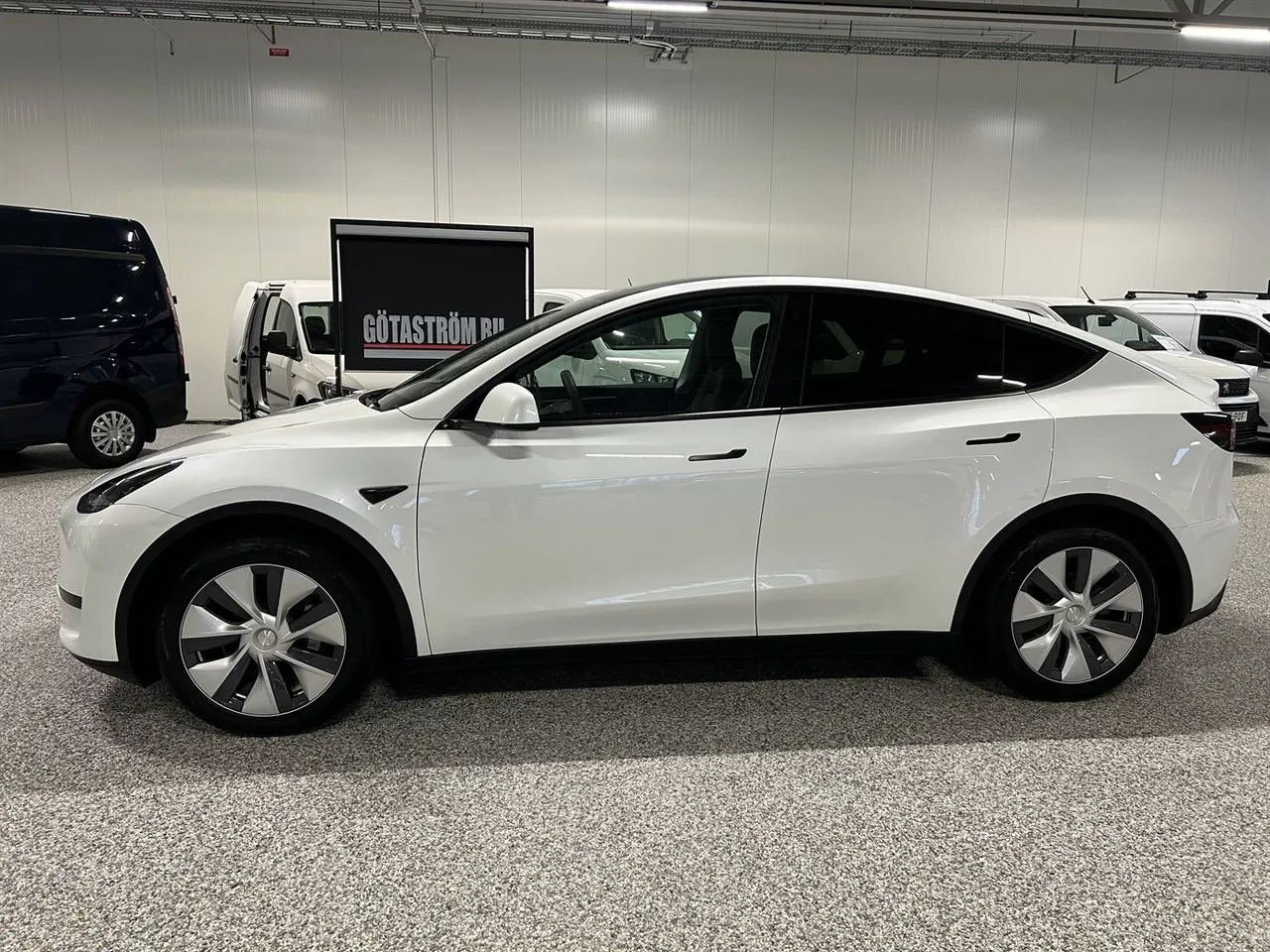 Tesla Model Y bild 9