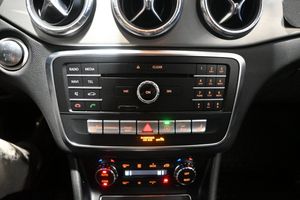 Mercedes CLA220 bild 25