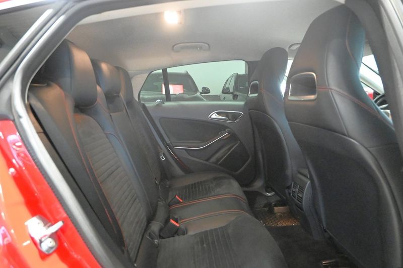 Mercedes CLA220 bild 13
