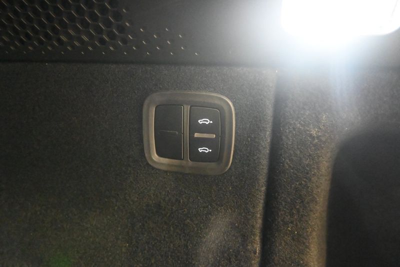 Porsche Macan bild 21