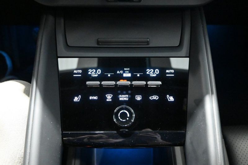 Porsche Macan bild 33