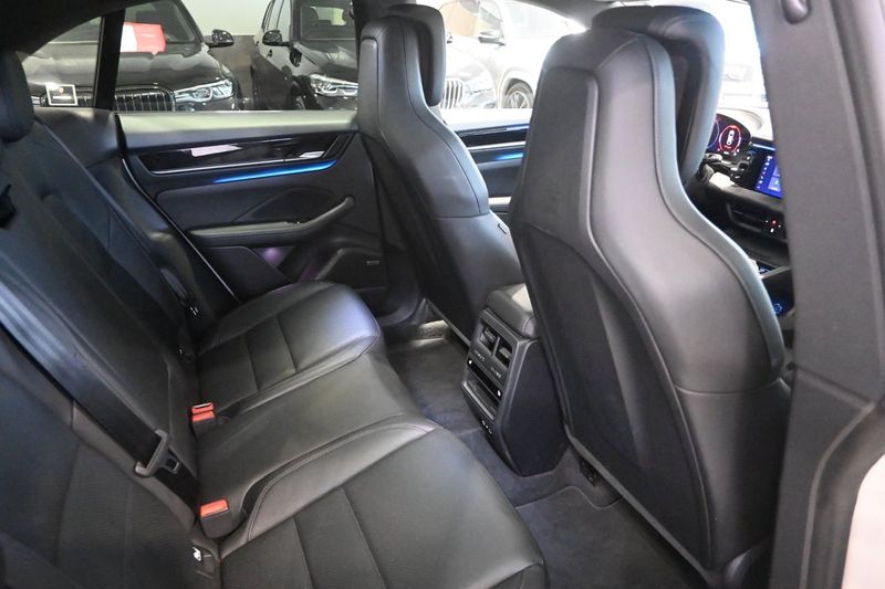 Porsche Macan bild 15