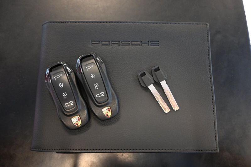 Porsche Macan bild 35