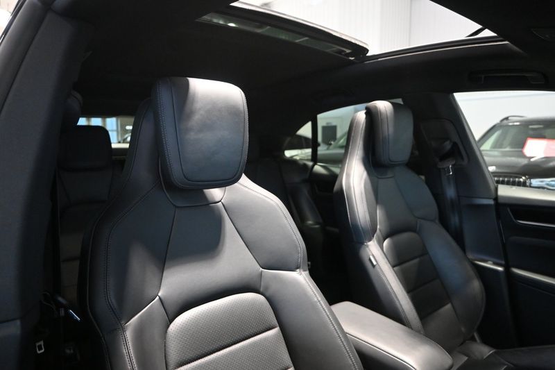 Porsche Macan bild 13